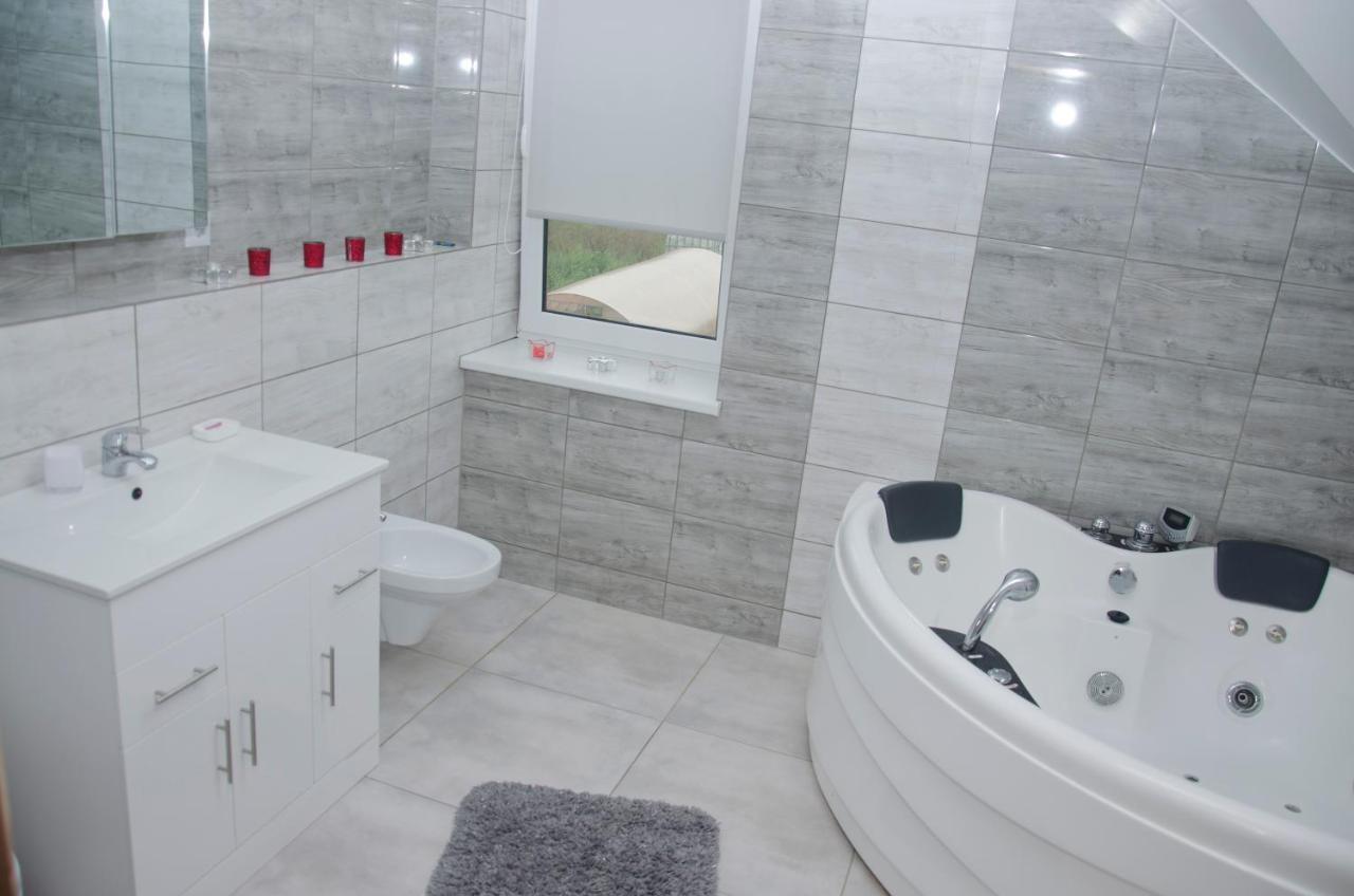 Apartamentai Su Dziakuzi Klaipėda Exterior foto
